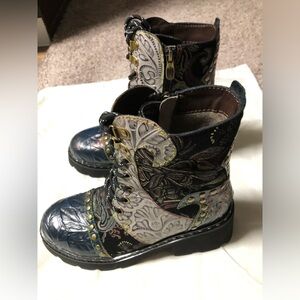 L'ATISTE Blue and Gold Patterned Ankle Boots